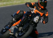 KTM 990 Super Duke KTM 990 Super Duke